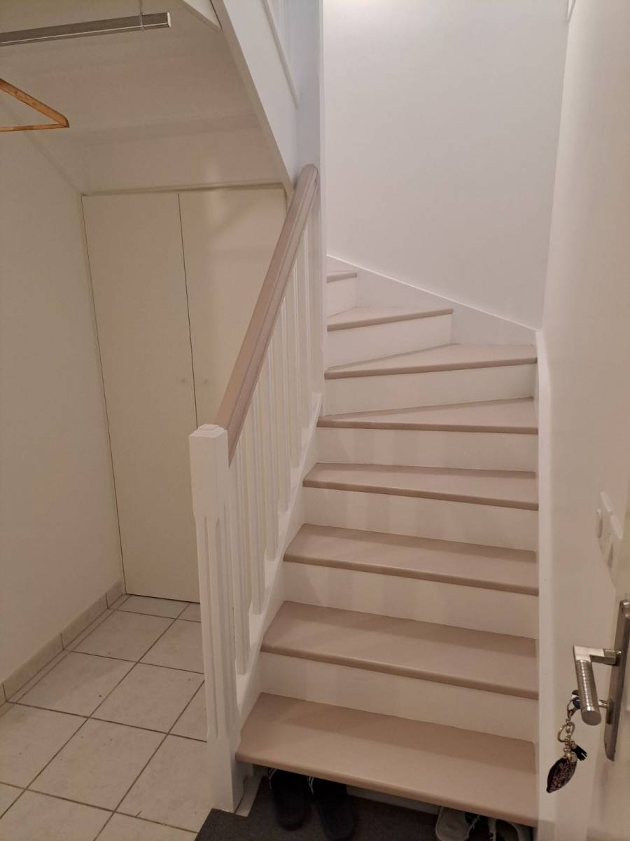 Rénovation complète d'un escalier avec fabrication de contres marches sur Léognan en Gironde