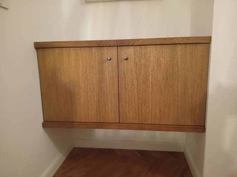 Conception, fabrication et pose d'un meuble de rangement sur mesure en Gironde